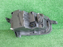 Laden Sie das Bild in den Galerie-Viewer, Frontscheinwerfer Citroën C3 III 9836267180 Full LED Links Headlight