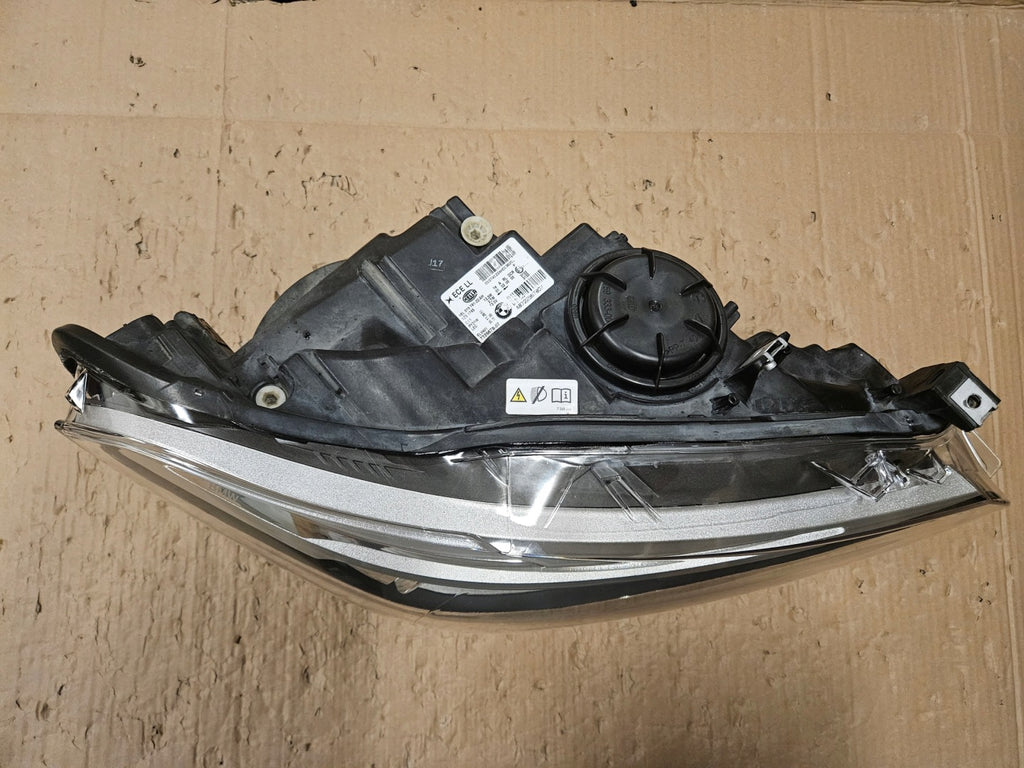 Frontscheinwerfer BMW 1 F21 F20 1EL010741-22 Bi-Xenon Rechts Headlight SCH2454338601ln