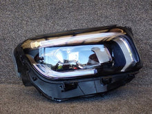 Laden Sie das Bild in den Galerie-Viewer, Frontscheinwerfer Mercedes-Benz W247 A2479062005 LED Rechts Headlight