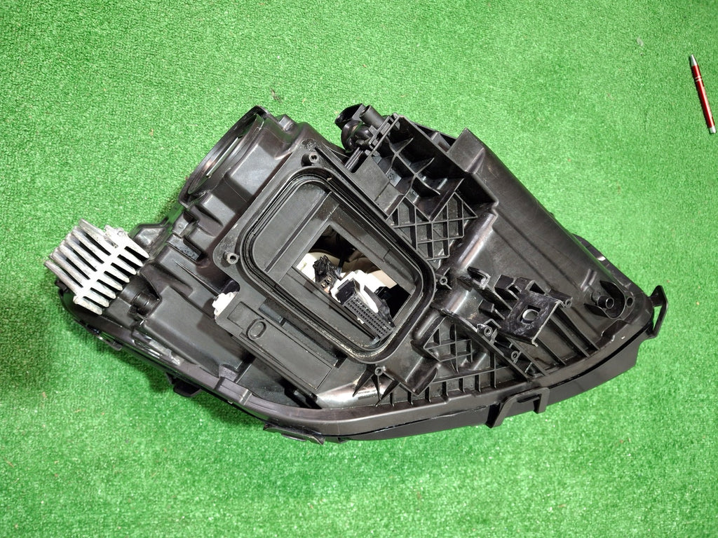 Frontscheinwerfer Mercedes-Benz Eqa Eqb A2439060100 LED Links Headlight SCH8913839752jy