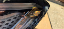 Laden Sie das Bild in den Galerie-Viewer, Frontscheinwerfer VW Id.4 11B941035E 0022693106TPNV020907 Links Headlight SCH2955928540tm