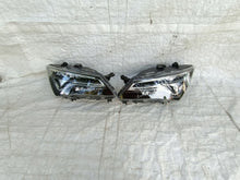 Laden Sie das Bild in den Galerie-Viewer, Frontscheinwerfer Seat Ateca 576941007F 6F1941007E LED Rechts oder Links