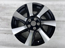 Laden Sie das Bild in den Galerie-Viewer, 1x Alufelge 17 Zoll 7.0&quot; 5x114.3 39ET Toyota Mirai Rim Wheel