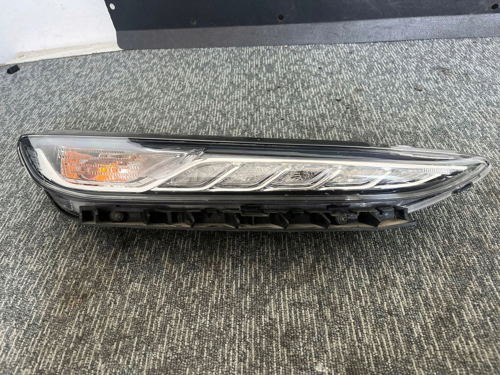Frontscheinwerfer Hyundai Kona 92208J92 Rechts Scheinwerfer Headlight SCH9684317238os