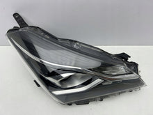Laden Sie das Bild in den Galerie-Viewer, Frontscheinwerfer Toyota Yaris Rechts Scheinwerfer Headlight SCH9435730729oz