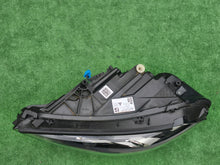 Laden Sie das Bild in den Galerie-Viewer, Frontscheinwerfer Mercedes-Benz W177 A1779062505 Full LED Links Headlight SCH1944510334xt