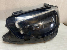 Laden Sie das Bild in den Galerie-Viewer, Frontscheinwerfer Mercedes-Benz W213 A2139067509 LED Links Headlight SCH5549450512kq