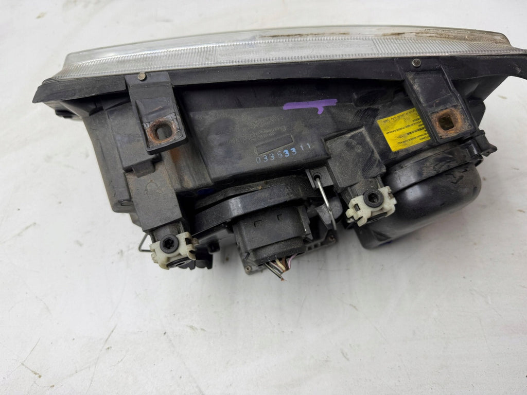 Frontscheinwerfer VW Bora Rechts Scheinwerfer Headlight SCH1159875047uu