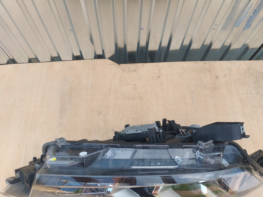 Frontscheinwerfer Mitsubishi Outlander III 8301D3-32 LED Rechts Headlight SCH1949076433iq
