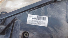 Laden Sie das Bild in den Galerie-Viewer, Frontscheinwerfer Fiat Ulysse 1494323080 Ein Satz Scheinwerfer Headlight SCH6815710685sd