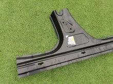 Laden Sie das Bild in den Galerie-Viewer, Kotflügel Mercedes-Benz Cla X117 A1176370235 Vorne Rechts