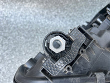 Load image into Gallery viewer, Frontscheinwerfer BMW X5 G05 9481789-07 Laser Links Scheinwerfer Headlight SCH9684681710hi