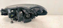 Laden Sie das Bild in den Galerie-Viewer, Frontscheinwerfer Toyota Yaris Rechts Scheinwerfer Headlight SCH8322214023wi