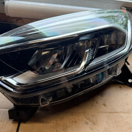 Frontscheinwerfer Renault Captur 260606152R Links Scheinwerfer Headlight SCH3032490828ju