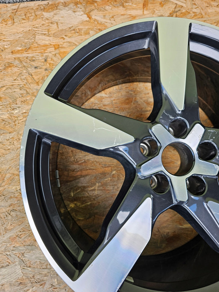 1x Alufelge 20 Zoll 8.5" 5x112 43ET Glanz Schwarz 4K0601025AD Audi C8 Rim Wheel FEL7771812699tc