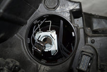 Laden Sie das Bild in den Galerie-Viewer, Frontscheinwerfer Opel Astra 39077800 87082990 Links Scheinwerfer Headlight SCH2129385162qe