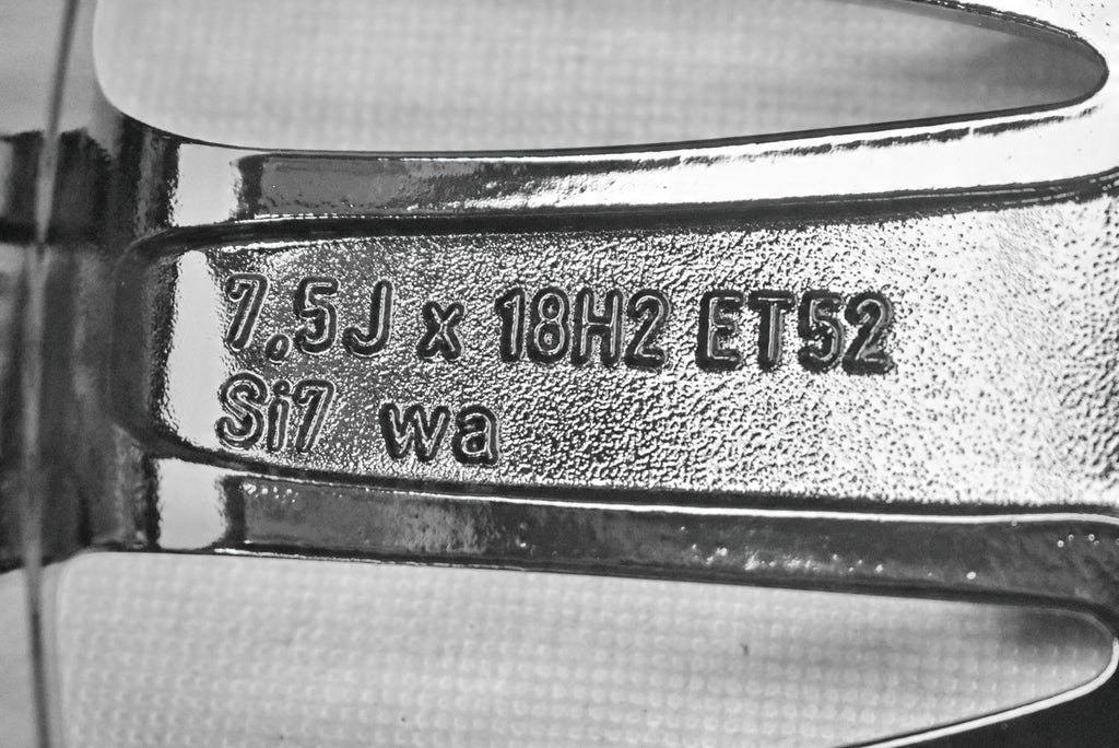 1x Alufelge 18 Zoll 7.5" 5x112 52ET A2464012002 Mercedes-Benz Cla C117 Rim Wheel