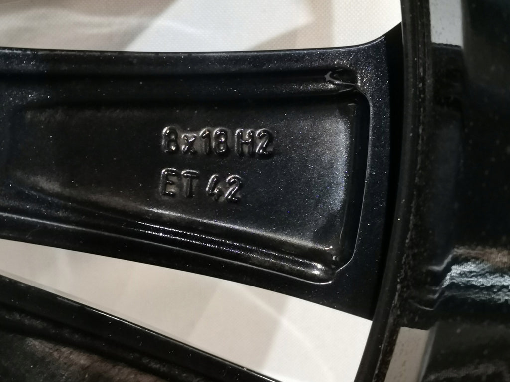 1x Alufelge 18 Zoll 8.0" 5x108 42ET 32209455 Volvo S90 V90 Rim Wheel