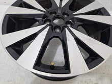 Laden Sie das Bild in den Galerie-Viewer, 1x Alufelge 17 Zoll 6.5" 5x112 6F9601025D Seat Arona Rim Wheel FEL2836678442ff
