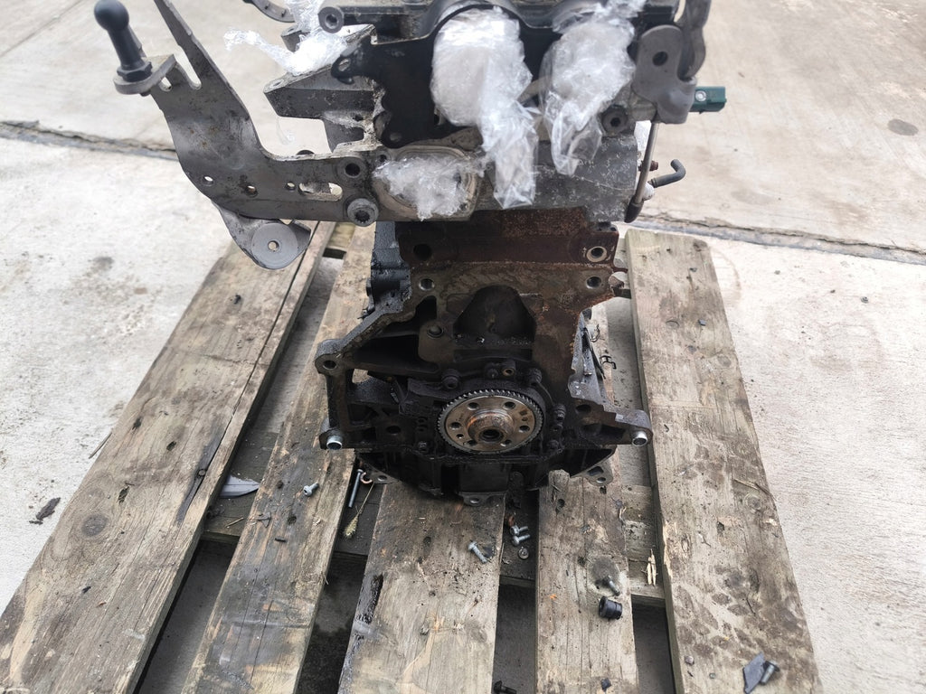 Motor Audi Seat Skoda VW CAY 1.6 TDI 76TKm Diesel Engine Unkomplett