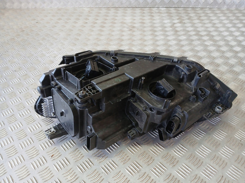 Frontscheinwerfer VW Touran 5TB941082D LED Rechts Scheinwerfer Headlight SCH9979349020oh