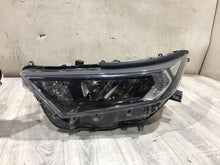 Load image into Gallery viewer, Frontscheinwerfer Toyota V Ein Stück (Rechts oder Links) Scheinwerfer Headlight SCH4158218148vg