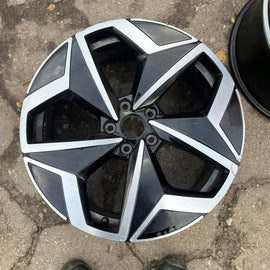1x Alufelge 19 Zoll 7.5