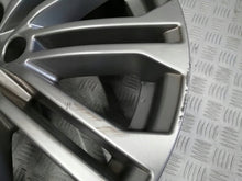 Laden Sie das Bild in den Galerie-Viewer, 1x Alufelge 18 Zoll 5x112 8W0601025EE Audi A5 Rim Wheel FEL3565570103bt