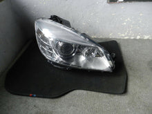 Laden Sie das Bild in den Galerie-Viewer, Frontscheinwerfer Mercedes-Benz W204 A2048208961 Rechts Scheinwerfer Headlight SCH8869147734in