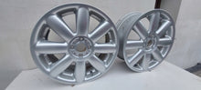 Laden Sie das Bild in den Galerie-Viewer, 2x Alufelge 17 Zoll 7.0&quot; 5x112 6769411-13 Mini R56 Rim Wheel