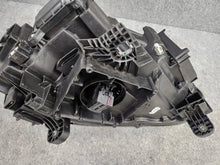 Laden Sie das Bild in den Galerie-Viewer, Frontscheinwerfer Audi Q2 81A941033BSCZ LED Links Scheinwerfer Headlight SCH6087309761wd