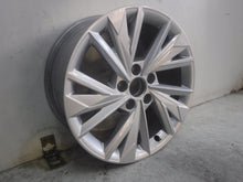 Laden Sie das Bild in den Galerie-Viewer, 1x Alufelge 17 Zoll 8.0" 5x112 46ET Glanz Silber 8Y0601025D Audi A3 Rim Wheel FEL1785337616hq
