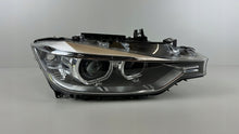 Laden Sie das Bild in den Galerie-Viewer, Frontscheinwerfer BMW 3 F30 F31 Xenon Rechts Scheinwerfer Headlight SCH9015139098fo
