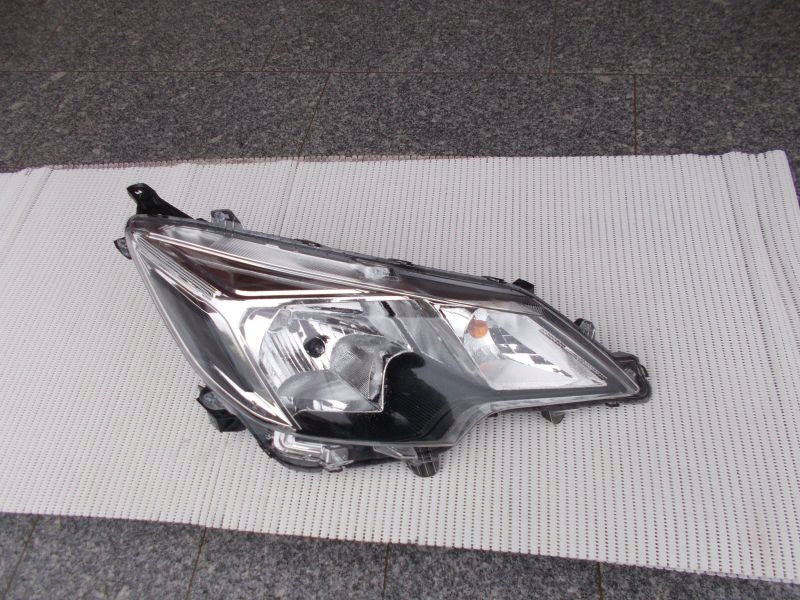Frontscheinwerfer Mitsubishi Space Star 34567765678903 Rechts Headlight