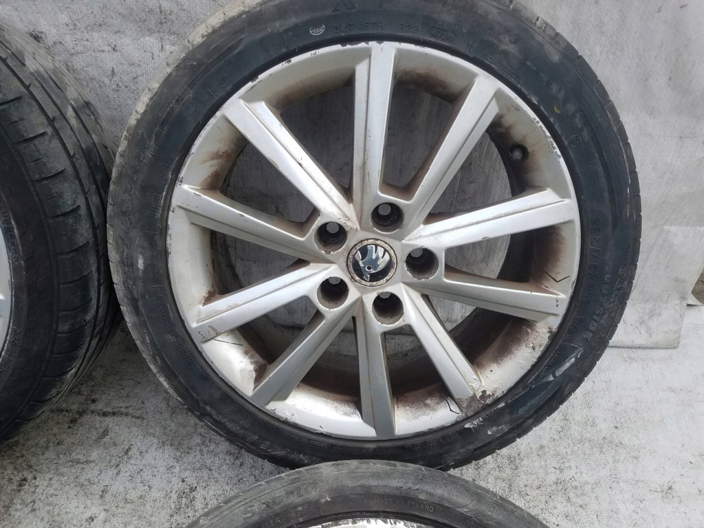 4x Alufelge 17 Zoll 7.0" 5x112 49ET Skoda Octavia Iii Rim Wheel FEL6219749882db