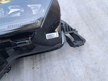 Laden Sie das Bild in den Galerie-Viewer, Frontscheinwerfer Skoda Kodiaq 566941036 Rechts Scheinwerfer Headlight SCH9438282745jt