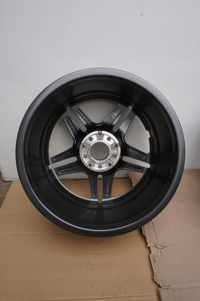 1x Alufelge 18 Zoll 8.0" 5x112 43ET Glanz Schwarz A2134016300 Mercedes-Benz Amg FEL7330318317uj