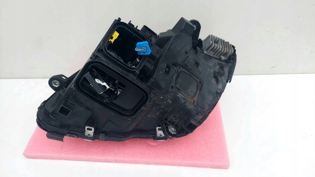 Frontscheinwerfer Mercedes-Benz W205 2059068801 Rechts Scheinwerfer Headlight SCH4776893474ir