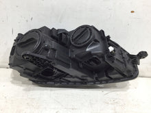 Laden Sie das Bild in den Galerie-Viewer, Frontscheinwerfer Skoda Octavia III 5E1941015B Xenon Links Headlight SCH3030970204yj