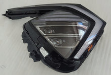 Laden Sie das Bild in den Galerie-Viewer, Frontscheinwerfer Kia Sportage V 92102-R2100 Full LED Rechts Headlight SCH5817655533uq