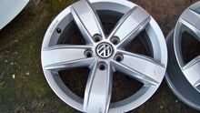 Load image into Gallery viewer, 4x Alufelge 16 Zoll 6.0" 5x112 43ET Glanz Silber 2GA071496A VW T-Roc Rim Wheel FEL1155085301hq