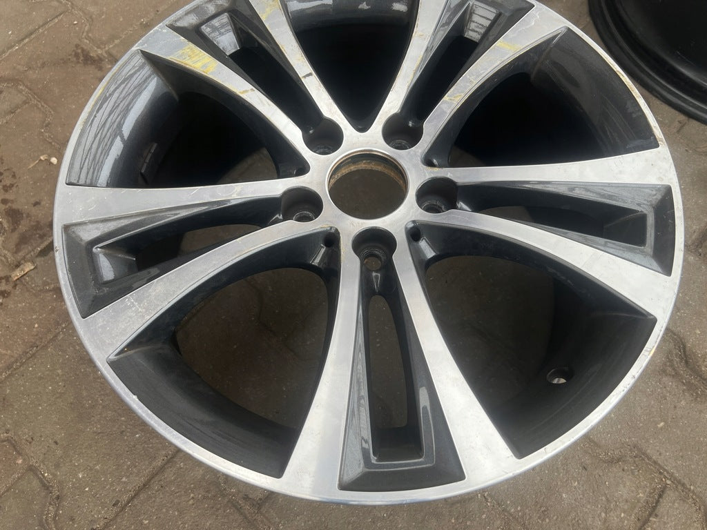 1x Alufelge 18 Zoll 8.0" 5x120 52ET Glanz Silber 6796211 BMW F21 Rim Wheel FEL7337122560zr