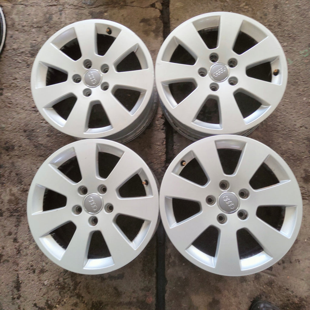 4x Alufelge 16 Zoll 6.5" 5x112 50ET Silber 8P0601025A Audi A6 A4 Rim Wheel