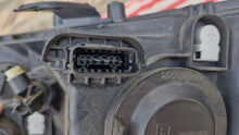 Laden Sie das Bild in den Galerie-Viewer, Frontscheinwerfer Dacia Sandero Logan II 260103529R Rechts Headlight SCH4314809858hr