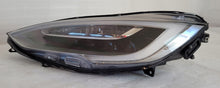 Laden Sie das Bild in den Galerie-Viewer, Frontscheinwerfer Tesla Model S 105357400A FULL LED Links Scheinwerfer Headlight