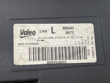 Load image into Gallery viewer, Frontscheinwerfer VW Multivan Transporter 90084443 Links Scheinwerfer Headlight SCH6447841468yq