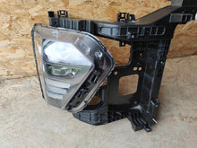 Load image into Gallery viewer, Frontscheinwerfer Hyundai Kona 92102BE100 Full LED Ein Stück (Rechts oder Links) SCH4362502665ex