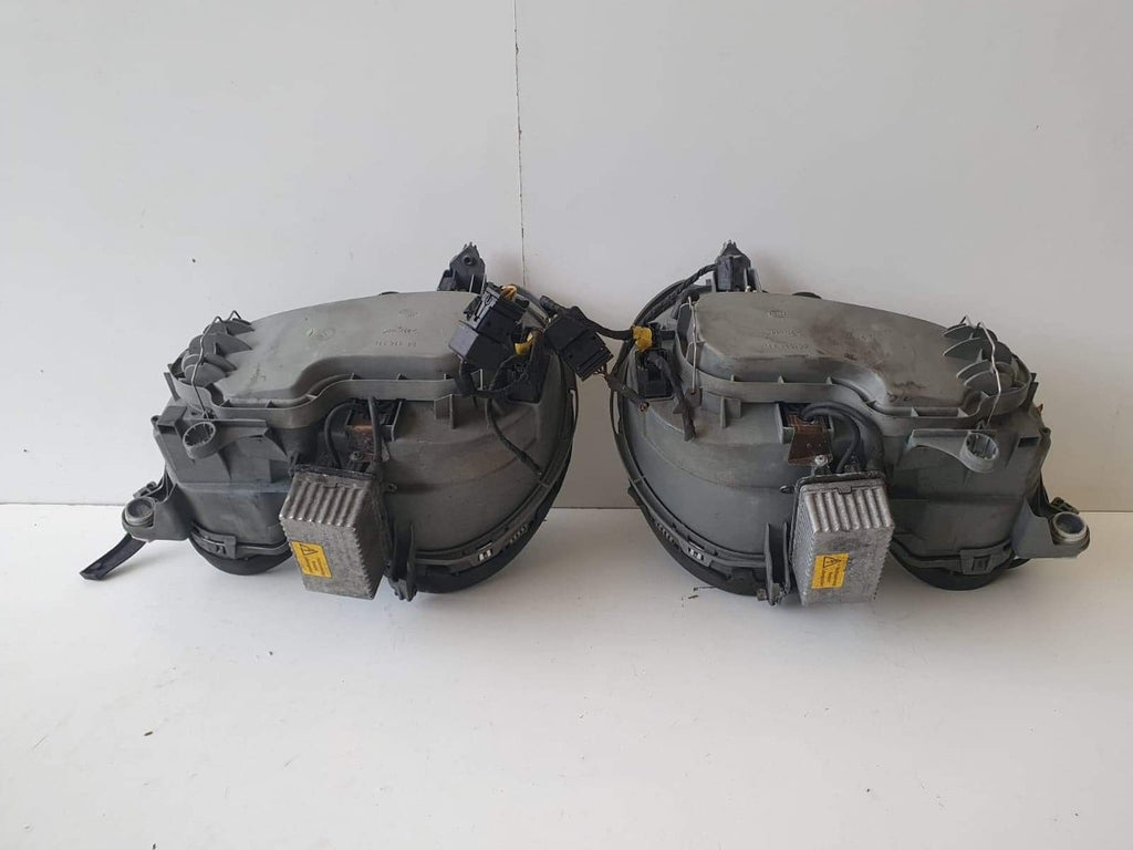 Frontscheinwerfer Mercedes-Benz 210210210 Ein Satz Scheinwerfer Headlight