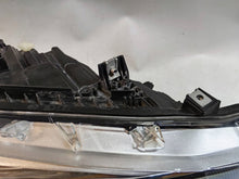Laden Sie das Bild in den Galerie-Viewer, Frontscheinwerfer BMW 3 F30 CCI3882 Rechts Scheinwerfer Headlight SCH8093736375im