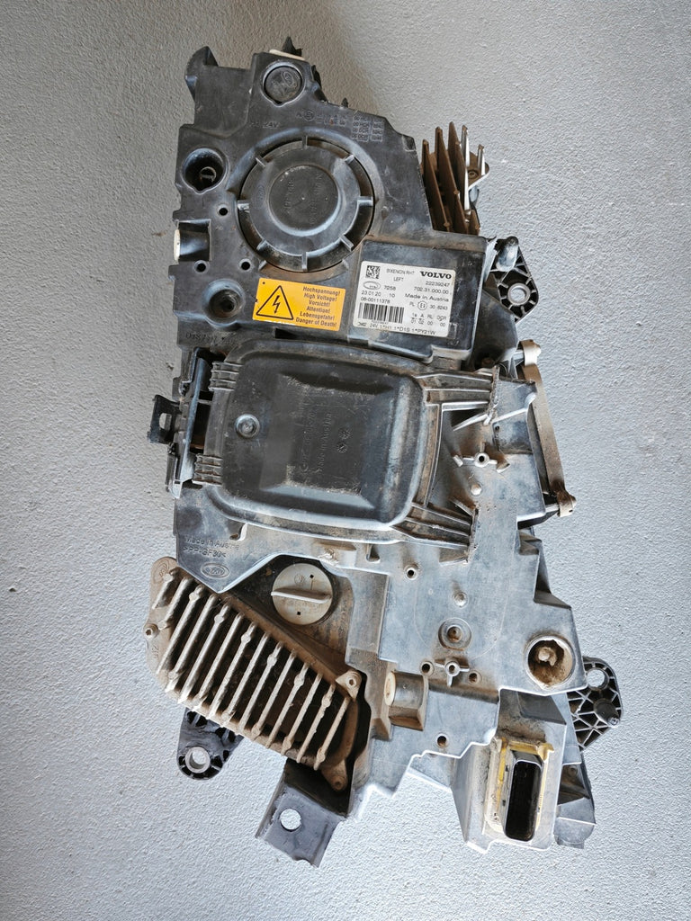 Frontscheinwerfer Volvo 22239247 Links Scheinwerfer Headlight SCH6021888308au